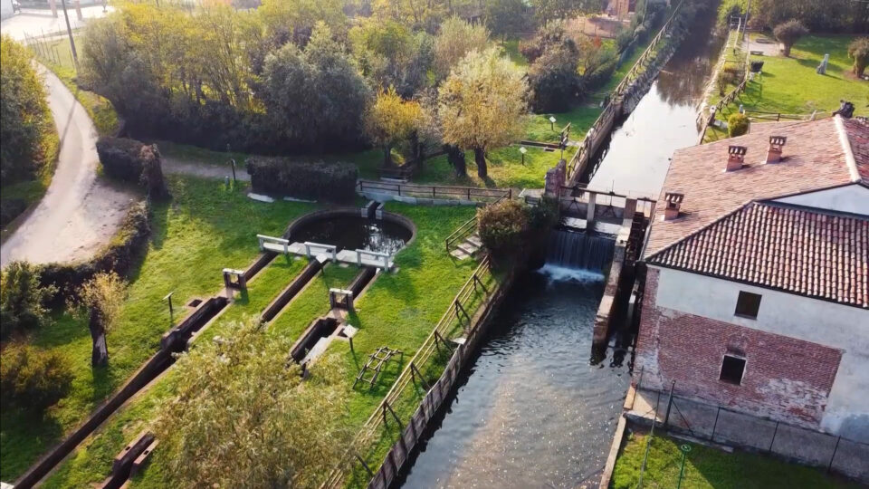 Fotografia aerea del Mulino di Mora Bassa a Vigevano